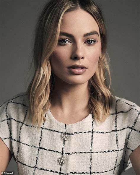 actrice reclame chanel 5|Interview With Margot Robbie, The New Face Of CHANEL N°5.